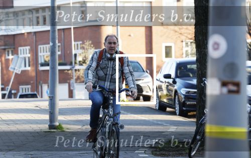 Amsterdam 14 april 2023
Johan neijenhuis op de fiets in Amsterdam zuid.