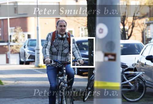 Amsterdam 14 april 2023
Johan neijenhuis op de fiets in Amsterdam zuid.