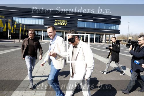 Rotterdam 5 april 2023
John de Bever en Kees de Bever maken bekend dat ze samen in AHOY op gaan treden.