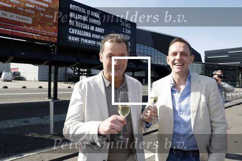 Rotterdam 5 april 2023
John de Bever en Kees de Bever maken bekend dat ze samen in AHOY op gaan treden.