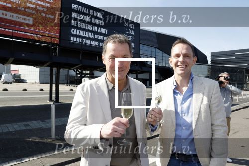 Rotterdam 5 april 2023
John de Bever en Kees de Bever maken bekend dat ze samen in AHOY op gaan treden.