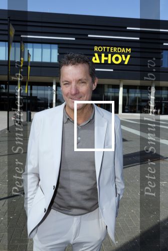 Rotterdam 5 april 2023
John de Bever en Kees de Bever maken bekend dat ze samen in AHOY op gaan treden.