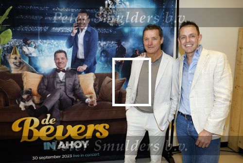 Rotterdam 5 april 2023
John de Bever en Kees de Bever maken bekend dat ze samen in AHOY op gaan treden.