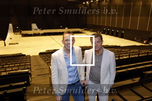 Rotterdam 5 april 2023
John de Bever en Kees de Bever maken bekend dat ze samen in AHOY op gaan treden.