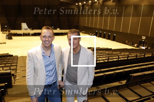 Rotterdam 5 april 2023
John de Bever en Kees de Bever maken bekend dat ze samen in AHOY op gaan treden.