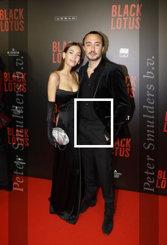 Amsterdam 10 april 2023
Premiere Black Lotus in Tuschinski met Rico Verhoeven in de hoofdrol.
Joseph Klibansky met vriendin Victoria en Louis Klibansky met zijn vrouw Susanna
