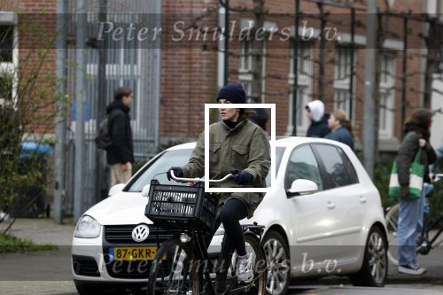 Amsterdam 22 maart 2023
Kim v Kooten op de fiets in Amsterdam zuid.