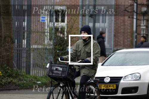 Amsterdam 22 maart 2023
Kim v Kooten op de fiets in Amsterdam zuid.