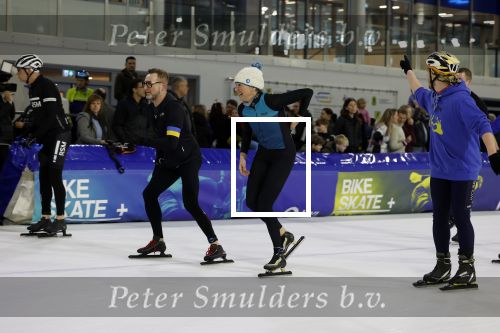 Heerenveen 19 maart 2023
De hollandse 100 in Thialf.  Georganiseerd door Prinse Bernhard met zijn stichting Lymph & Co.
Aanwezig oa Prins Bernhard Prinses Annette hun kinderen Isabelle Samuel en Benjamin, Prinses Margriet Mr Pieter v Vollenhoven , Prins Floris en Prinses Aimee.
Ook Marianne Timmer reed mee.
