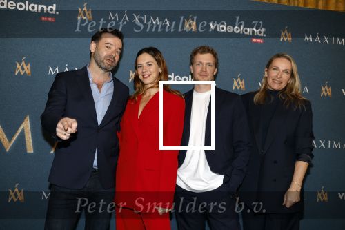 Amsterdam 16 maart 2023
Presentatie serie over koningin Maxima die Videoland uit gaat zenden.
Presentatie was in het Amstel Hotel . Martijn lakemeier Gaat Koning Willem Alexander spelen en de Argentijnse actrice Delfina Chaves speelt Koningin Maxima . Daphne Bunskoek presenteerde het.
Ook Peter v d Vorst en Rachel van Bommel (producente) waren ook aanwezig.