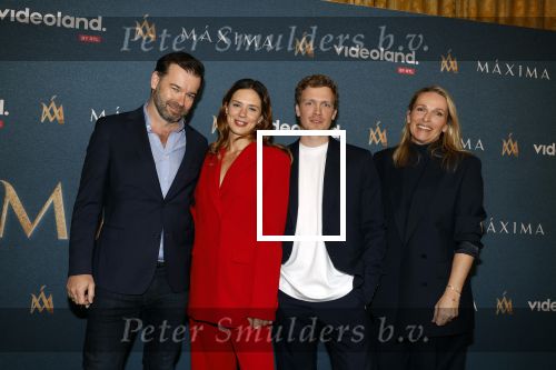 Amsterdam 16 maart 2023
Presentatie serie over koningin Maxima die Videoland uit gaat zenden.
Presentatie was in het Amstel Hotel . Martijn lakemeier Gaat Koning Willem Alexander spelen en de Argentijnse actrice Delfina Chaves speelt Koningin Maxima . Daphne Bunskoek presenteerde het.
Ook Peter v d Vorst en Rachel van Bommel (producente) waren ook aanwezig.