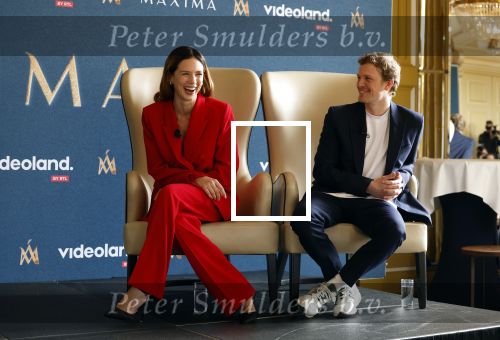 Amsterdam 16 maart 2023
Presentatie serie over koningin Maxima die Videoland uit gaat zenden.
Presentatie was in het Amstel Hotel . Martijn lakemeier Gaat Koning Willem Alexander spelen en de Argentijnse actrice Delfina Chaves speelt Koningin Maxima . Daphne Bunskoek presenteerde het.
Ook Peter v d Vorst en Rachel van Bommel (producente) waren ook aanwezig.