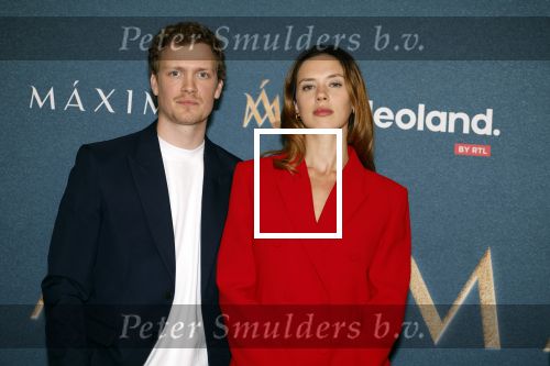 Amsterdam 16 maart 2023
Presentatie serie over koningin Maxima die Videoland uit gaat zenden.
Presentatie was in het Amstel Hotel . Martijn lakemeier Gaat Koning Willem Alexander spelen en de Argentijnse actrice Delfina Chaves speelt Koningin Maxima . Daphne Bunskoek presenteerde het.
Ook Peter v d Vorst en Rachel van Bommel (producente) waren ook aanwezig.