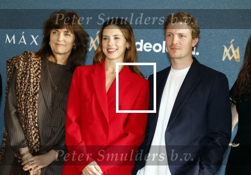 Amsterdam 16 maart 2023
Presentatie serie over koningin Maxima die Videoland uit gaat zenden.
Presentatie was in het Amstel Hotel . Martijn lakemeier Gaat Koning Willem Alexander spelen en de Argentijnse actrice Delfina Chaves speelt Koningin Maxima . Daphne Bunskoek presenteerde het.
Ook Peter v d Vorst en Rachel van Bommel (producente) waren ook aanwezig.