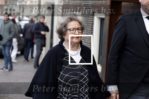 Amsterdam 15 april 2023
Herdenkingstdienst vooraf aan de begrafenis van Huub Oosterhuis in de Westertoren . Daarna gingen ze met de boot naar begraafplaats Zorgvlied. Oud hofdame van prinses Beatrix Miente Boellaard