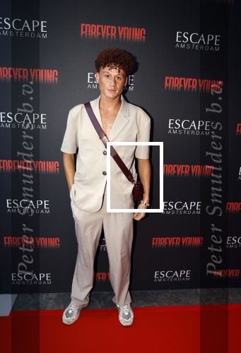 Amsterdam 30 maart 2023
Premiere show forever young in de escape.
Montell v Leijen