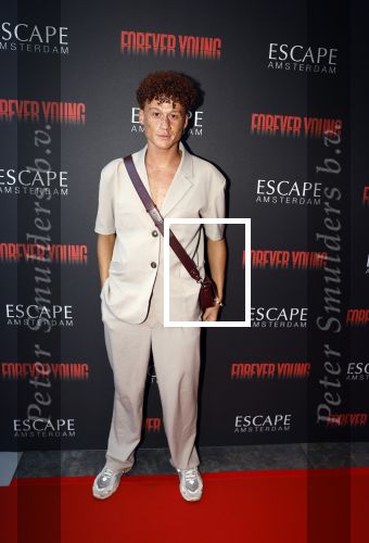 Amsterdam 30 maart 2023
Premiere show forever young in de escape.
Montell v Leijen