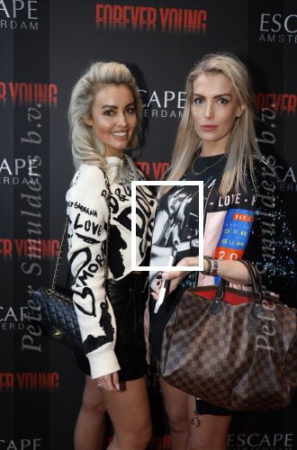 Amsterdam 30 maart 2023
Premiere show forever young in de escape.
Naomi v d Zwaan en Cheeru Mampaey