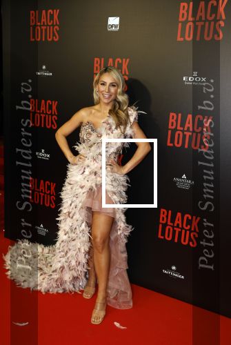 Amsterdam 10 april 2023
Premiere Black Lotus in Tuschinski met Rico Verhoeven in de hoofdrol.
Naomy v Beem in een jurk van Addy v d Krommenacker