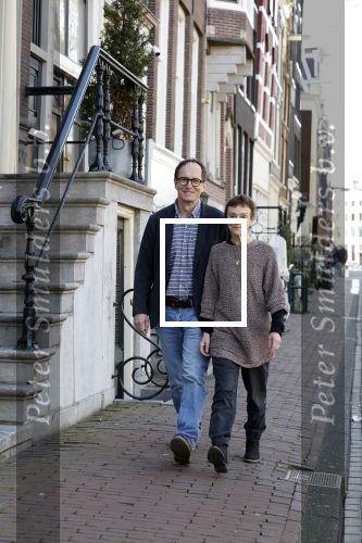 Amsterdam 5 april 2023
Nicci Gerrard en Sean French , het schrijvers echtpaar Nicci French met hun nieuwe boek in het centrum van Amster. Ze sliepen in het Ambassade Hotel.