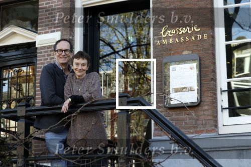 Amsterdam 5 april 2023
Nicci Gerrard en Sean French , het schrijvers echtpaar Nicci French met hun nieuwe boek in het centrum van Amster. Ze sliepen in het Ambassade Hotel.