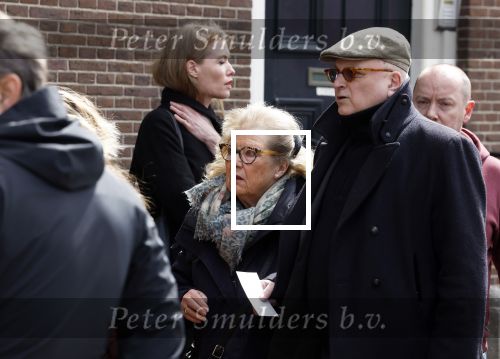 Amsterdam 15 april 2023
Herdenkingstdienst vooraf aan de begrafenis van Huub Oosterhuis in de Westertoren . Daarna gingen ze met de boot naar begraafplaats Zorgvlied. Odette v Tijn en Felix Rottenberg