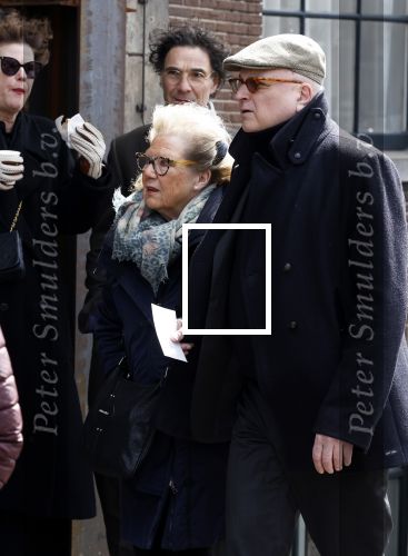 Amsterdam 15 april 2023
Herdenkingstdienst vooraf aan de begrafenis van Huub Oosterhuis in de Westertoren . Daarna gingen ze met de boot naar begraafplaats Zorgvlied. Odette v Tijn en Felix Rottenberg