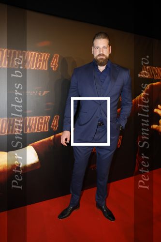 Amsterdam 21 maart 2023
Premiere JohnWick in de kromhouthallen.
Olivier Richters ( the dutch Giant) kwam met zijn partner