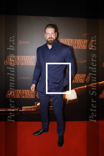 Amsterdam 21 maart 2023
Premiere JohnWick in de kromhouthallen.
Olivier Richters ( the dutch Giant) kwam met zijn partner