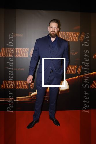 Amsterdam 21 maart 2023
Premiere JohnWick in de kromhouthallen.
Olivier Richters ( the dutch Giant) kwam met zijn partner