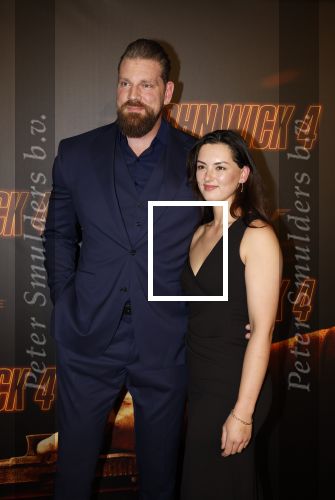 Amsterdam 21 maart 2023
Premiere JohnWick in de kromhouthallen.
Olivier Richters ( the dutch Giant) kwam met zijn partner