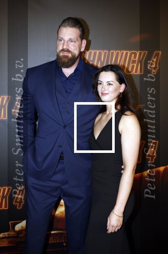 Amsterdam 21 maart 2023
Premiere JohnWick in de kromhouthallen.
Olivier Richters ( the dutch Giant) kwam met zijn partner