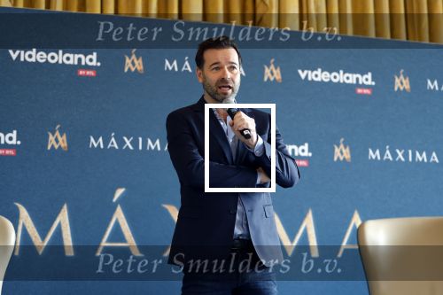 Amsterdam 16 maart 2023
Presentatie serie over koningin Maxima die Videoland uit gaat zenden.
Presentatie was in het Amstel Hotel . Martijn lakemeier Gaat Koning Willem Alexander spelen en de Argentijnse actrice Delfina Chaves speelt Koningin Maxima . Daphne Bunskoek presenteerde het.
Ook Peter v d Vorst en Rachel van Bommel (producente) waren ook aanwezig.