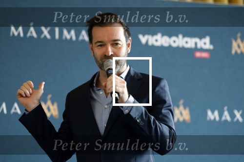 Amsterdam 16 maart 2023
Presentatie serie over koningin Maxima die Videoland uit gaat zenden.
Presentatie was in het Amstel Hotel . Martijn lakemeier Gaat Koning Willem Alexander spelen en de Argentijnse actrice Delfina Chaves speelt Koningin Maxima . Daphne Bunskoek presenteerde het.
Ook Peter v d Vorst en Rachel van Bommel (producente) waren ook aanwezig.