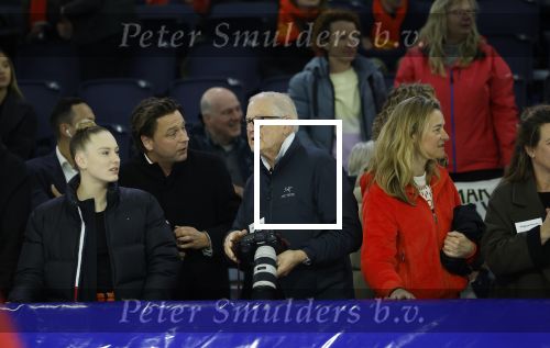 Heerenveen 19 maart 2023
De hollandse 100 in Thialf.  Georganiseerd door Prinse Bernhard met zijn stichting Lymph & Co.
Aanwezig oa Prins Bernhard Prinses Annette hun kinderen Isabelle Samuel en Benjamin, Prinses Margriet Mr Pieter v Vollenhoven , Prins Floris en Prinses Aimee.
Pieter v Vollen Hoven en Matthijs Albers