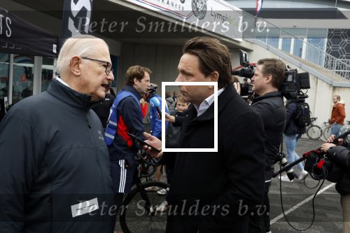 Heerenveen 19 maart 2023
De hollandse 100 in Thialf.  Georganiseerd door Prinse Bernhard met zijn stichting Lymph & Co.
Aanwezig oa Prins Bernhard Prinses Annette hun kinderen Isabelle Samuel en Benjamin, Prinses Margriet Mr Pieter v Vollenhoven , Prins Floris en Prinses Aimee.
Pieter v Vollen Hoven en Matthijs Albers