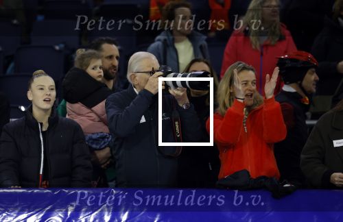 Heerenveen 19 maart 2023
De hollandse 100 in Thialf.  Georganiseerd door Prinse Bernhard met zijn stichting Lymph & Co.
Aanwezig oa Prins Bernhard Prinses Annette hun kinderen Isabelle Samuel en Benjamin, Prinses Margriet Mr Pieter v Vollenhoven , Prins Floris en Prinses Aimee.
Ook Marianne Timmer reed mee.