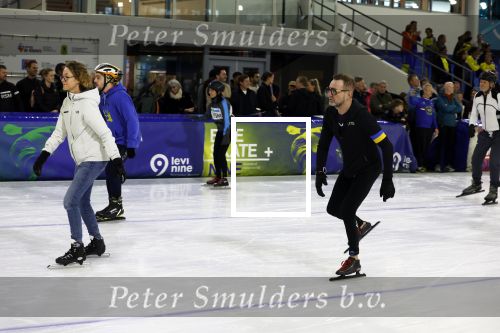 Heerenveen 19 maart 2023
De hollandse 100 in Thialf.  Georganiseerd door Prinse Bernhard met zijn stichting Lymph & Co.
Aanwezig oa Prins Bernhard Prinses Annette hun kinderen Isabelle Samuel en Benjamin, Prinses Margriet Mr Pieter v Vollenhoven , Prins Floris en Prinses Aimee.
Ook Marianne Timmer reed mee.