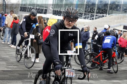 Heerenveen 19 maart 2023
De hollandse 100 in Thialf.  Georganiseerd door Prinse Bernhard met zijn stichting Lymph & Co.
Aanwezig oa Prins Bernhard Prinses Annette hun kinderen Isabelle Samuel en Benjamin, Prinses Margriet Mr Pieter v Vollenhoven , Prins Floris en Prinses Aimee.
Ook Marianne Timmer reed mee.