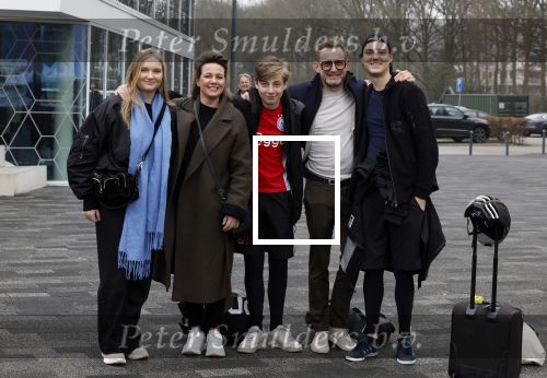 Heerenveen 19 maart 2023
De hollandse 100 in Thialf.  Georganiseerd door Prinse Bernhard met zijn stichting Lymph & Co.
Aanwezig oa Prins Bernhard Prinses Annette hun kinderen Isabelle Samuel en Benjamin, Prinses Margriet Mr Pieter v Vollenhoven , Prins Floris en Prinses Aimee.
Ook Marianne Timmer reed mee.