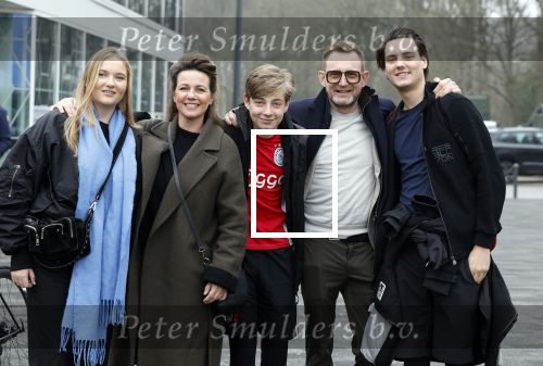 Heerenveen 19 maart 2023
De hollandse 100 in Thialf.  Georganiseerd door Prinse Bernhard met zijn stichting Lymph & Co.
Aanwezig oa Prins Bernhard Prinses Annette hun kinderen Isabelle Samuel en Benjamin, Prinses Margriet Mr Pieter v Vollenhoven , Prins Floris en Prinses Aimee.
Ook Marianne Timmer reed mee.