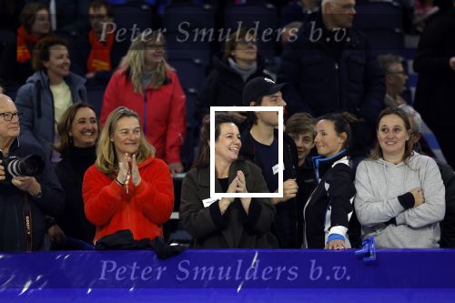 Heerenveen 19 maart 2023
De hollandse 100 in Thialf.  Georganiseerd door Prinse Bernhard met zijn stichting Lymph & Co.
Aanwezig oa Prins Bernhard Prinses Annette hun kinderen Isabelle Samuel en Benjamin, Prinses Margriet Mr Pieter v Vollenhoven , Prins Floris en Prinses Aimee.
Ook Marianne Timmer reed mee.