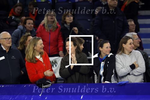 Heerenveen 19 maart 2023
De hollandse 100 in Thialf.  Georganiseerd door Prinse Bernhard met zijn stichting Lymph & Co.
Aanwezig oa Prins Bernhard Prinses Annette hun kinderen Isabelle Samuel en Benjamin, Prinses Margriet Mr Pieter v Vollenhoven , Prins Floris en Prinses Aimee.
Ook Marianne Timmer reed mee.