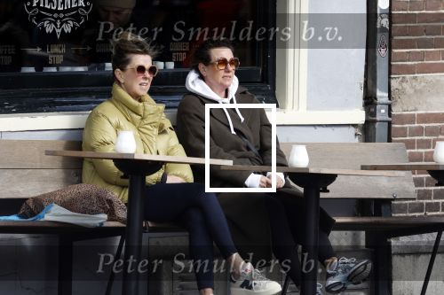 Amsterdam 24 maart 2023
Prinses Annette en een vriendin drinken kopje thee op een terras in centrum van Amsterdam.