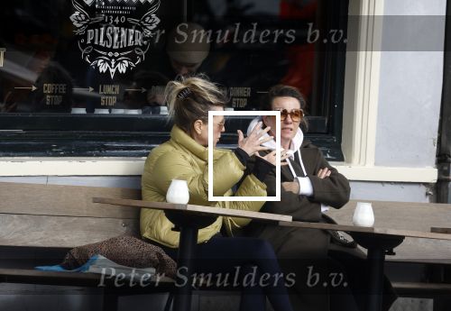 Amsterdam 24 maart 2023
Prinses Annette en een vriendin drinken kopje thee op een terras in centrum van Amsterdam.