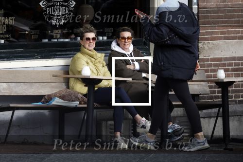 Amsterdam 24 maart 2023
Prinses Annette en een vriendin drinken kopje thee op een terras in centrum van Amsterdam.