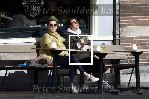 Amsterdam 24 maart 2023
Prinses Annette en een vriendin drinken kopje thee op een terras in centrum van Amsterdam.