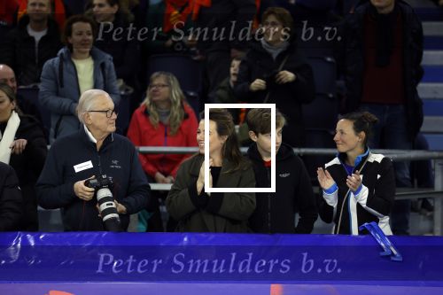 Heerenveen 19 maart 2023
De hollandse 100 in Thialf.  Georganiseerd door Prinse Bernhard met zijn stichting Lymph & Co.
Aanwezig oa Prins Bernhard Prinses Annette hun kinderen Isabelle Samuel en Benjamin, Prinses Margriet Mr Pieter v Vollenhoven , Prins Floris en Prinses Aimee.
Ook Marianne Timmer reed mee.