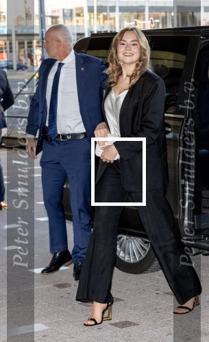 Rotterdam 19 april 2023
 Koningsdagconcert in Ahoy Dit concert wordt traditiegetrouw georganiseerd in de stad waar de koning en zijn familie dat jaar Koningsdag vieren. Aanwezig oa Koning Willem Alexander Koningin Maxima  Prinses Ariane en Prinses Amalia. Ook prinses Laurentien en prinses Beatrix zijn aanwezig.