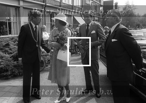 Middelbeers, Bladel, Steensel en Valkenswaard, 22 Augustus 1978
Bezoek Prinses Beatrix en Prins Claus aan de Kempen
Burgemeester v Zwieten Valkenswaard
Burgemeester Hen k Breeveld
100 jarige
Commissaris v d Koningin Jan v d Harten
Valkenier
Boeren dansengroep uit Bladel